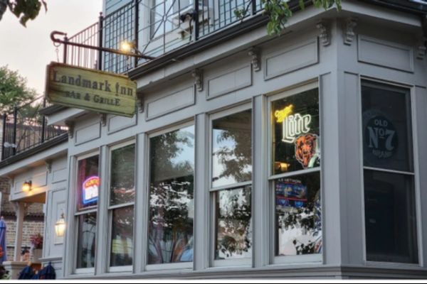 Landmark Bar & Grill